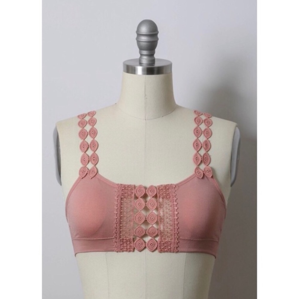 Dusty Pink Crochet Bralette - Picture 4 of 4